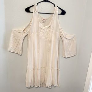Women’s boho cream dress
